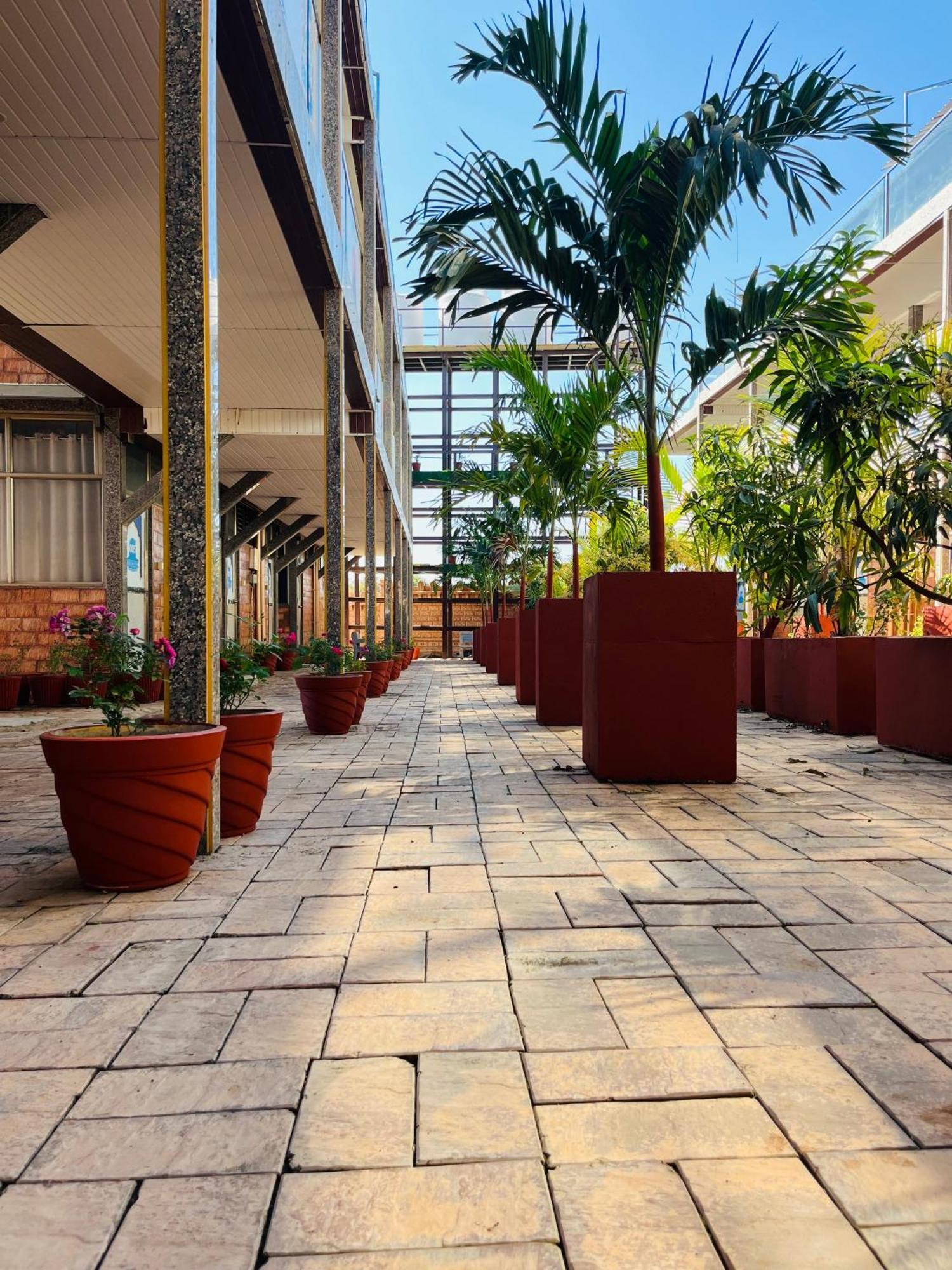 Shri Shiv Villa Resort By Bd Hospitality Sasan Gir Exterior foto